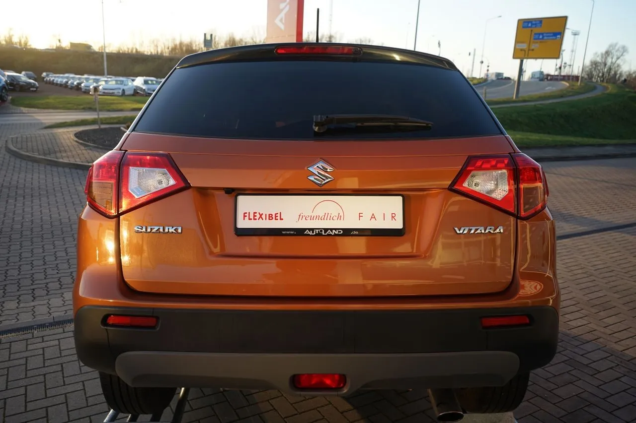 Suzuki Vitara 1.6 Navi Sitzheizung...  Image 3